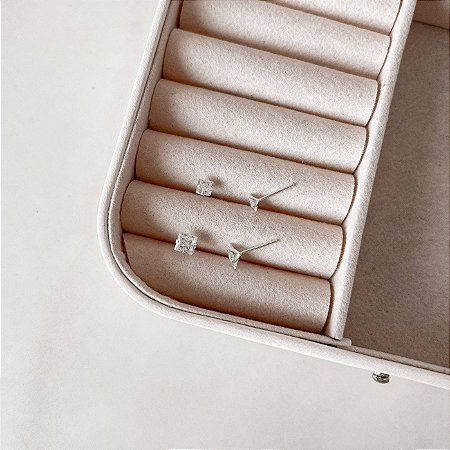 Dupla zircônias quadradas