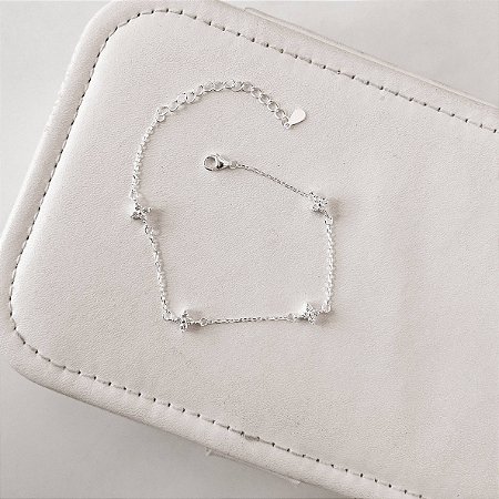 Pulseira entremeio trevos cravejados 6mm