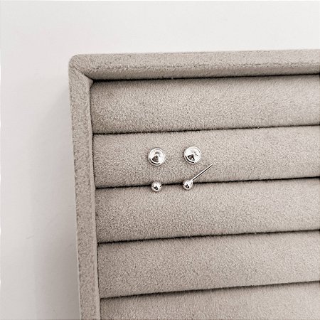 Brinco infantil bola 3mm tarraxa baby