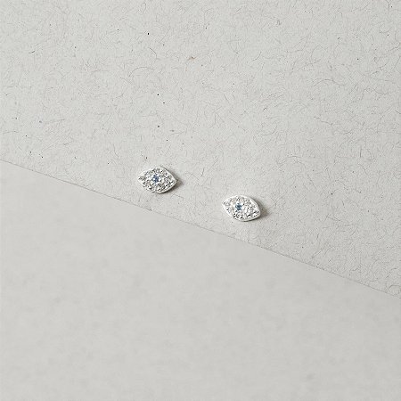 Brinco infantil olho cravejado 6mm tarraxa baby