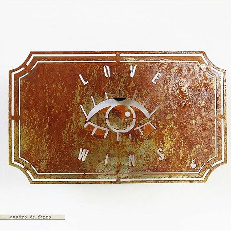 Placa Etiqueta Ferro - Love Wins