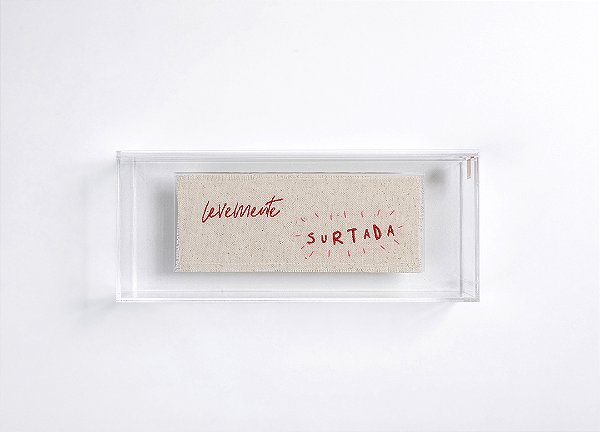 Quadro Acrilico Retangular - Levemente Surtada