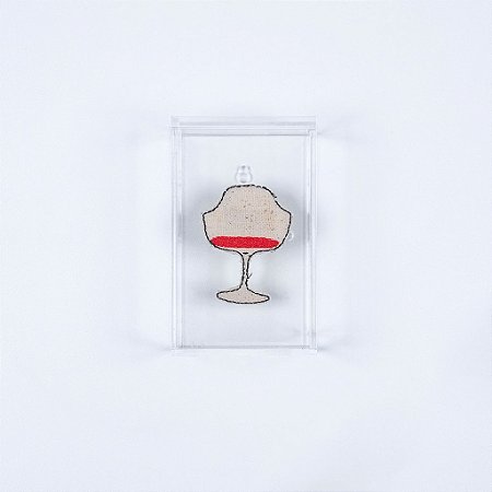 Caixa Acrílica Cadeira - Saarinen 1955