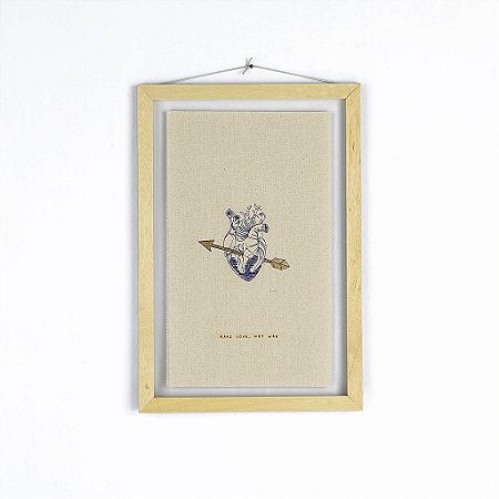 Quadro Moldura Acrílico Duplo Bordado G - Coração anatomico - Make Love not War