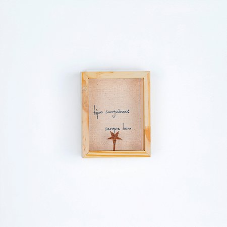 Quadro Bordado c/ Acrílico - Tipo Sanguíneo