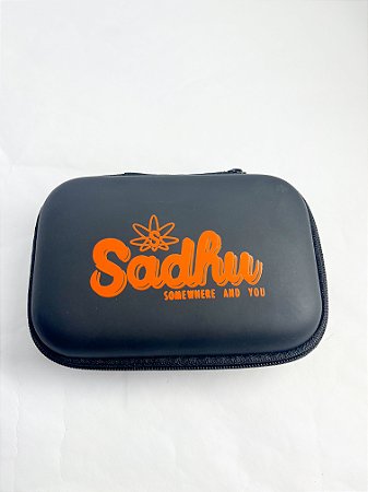 Case Sadhu Pequeno
