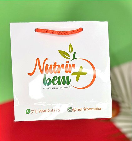 Sacola 15 x 5 x 15 (Papel fotográfico branco e alça cordão) - 50 unidades