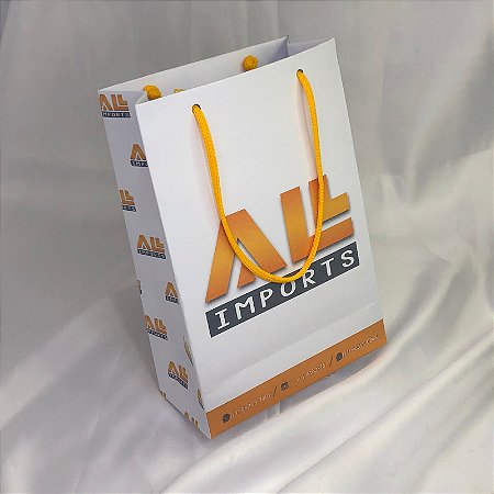 Sacola 16 x 7,5 x 23 (Papel offset branco e alça cordão) - 50 unidades