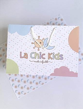 Sacola 31,5 x 9,5 x 22 (Papel offset branco 180g e alça cordão) - 50 unidades