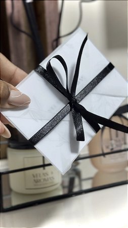 50 un. Cartão com envelope em papel vegetal