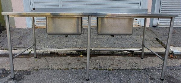 Pia 2,10 mt. 100% Inox com 2 cubas profundas (30 cm.) [Usada]