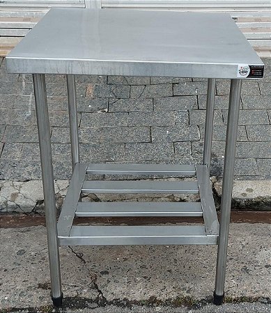 Mesa 100% Inox 0,70 mt. com Prateleira Gradeada [usada]