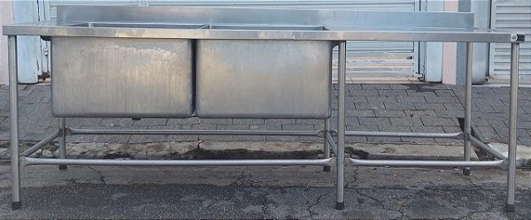 Pia Grande 2,50 mt. 100% Inox com 2 cubas profundas (46 cm.) [Usada]