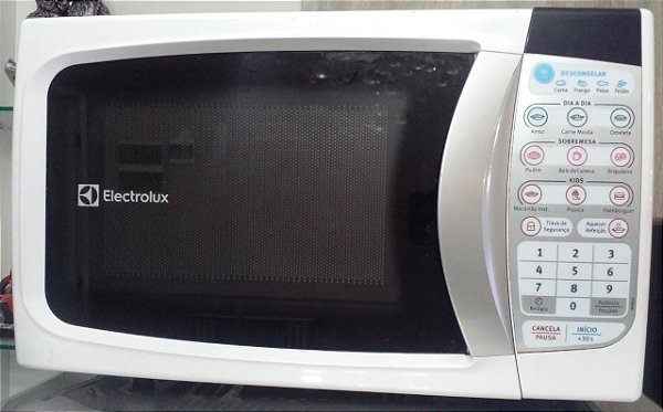 Micro-ondas 20L 220V [Usado] Electrolux  MTD30