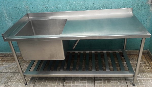 Pia de Inox com Cuba Profunda à Direita 1,70 mt [Usada]