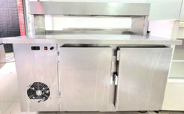 Balcão Inox Refrigerado 2 Portas com Condimentadora 220V Inox dentro e fora [Usado] - Stilux