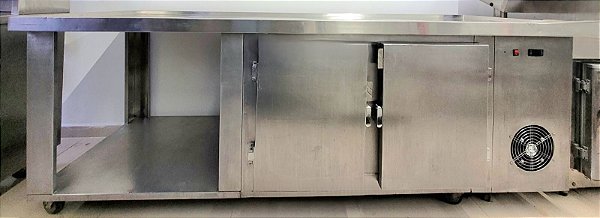 Balcão Inox Refrigerado 2 Portas 2,6 mts - Com área Estendida de Trabalho [usado] - Stilux
