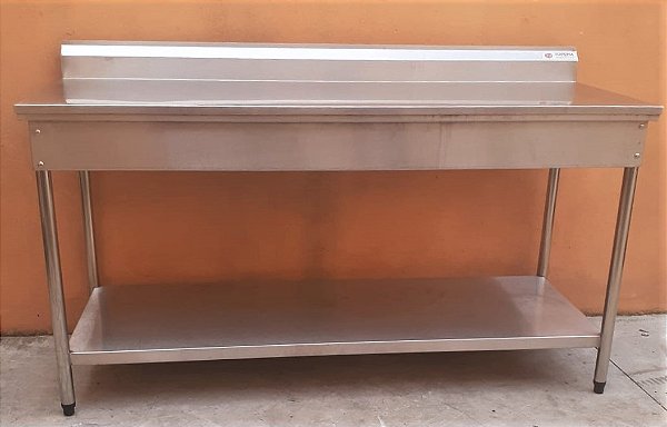 Mesa 100% Inox com Prateleira Inferior Lisa - 1,70m - Topema [Usada]