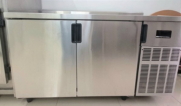 Balcão Refrigerado Horizontal Frost Free Inox - 2 portas 1,46m - Elvi [Usado]