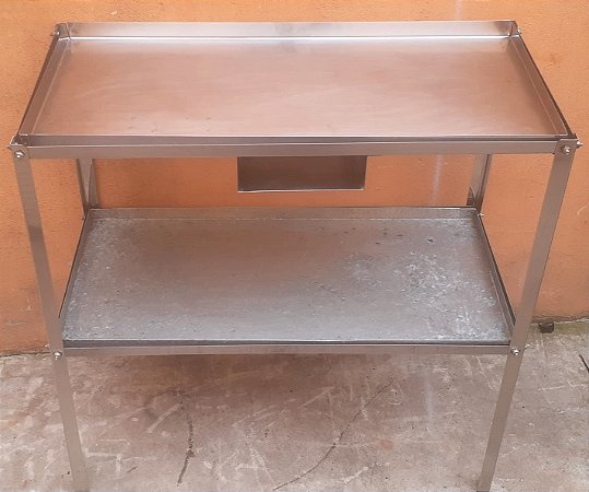 Mesa de Cortar Frango com gaveta [Usada]
