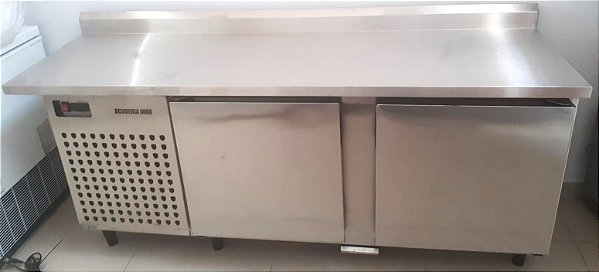 Balcão Refrigerado Inox dentro e fora 2m - com duas portas 220v - Scuderia Inox [Semi-novo]