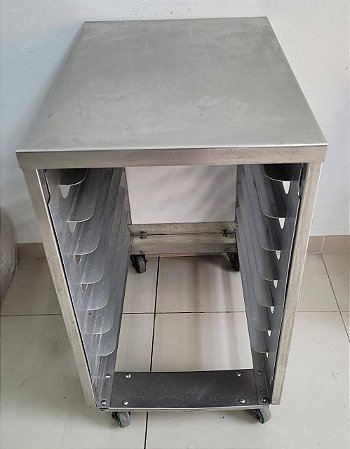 Carrinho para bandejas para 8 assadeiras [Usado]