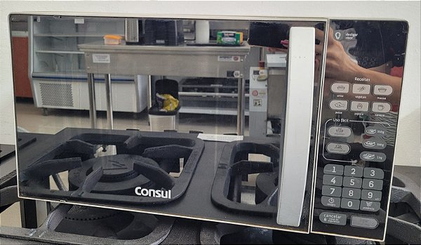 Micro-ondas Consul CM020BFBNA 20L Espelhado com Função Descongelar 220V [Usado]