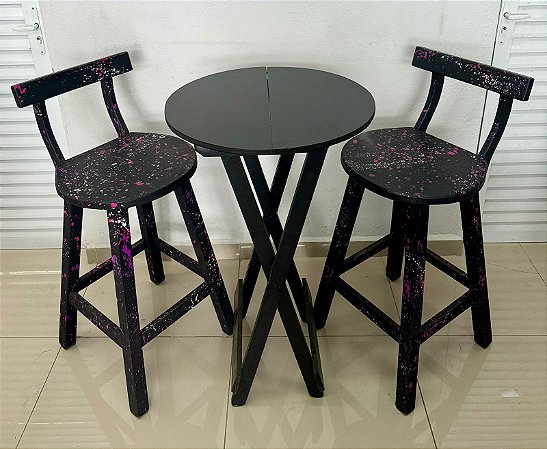 Conjunto Mesa Bistrô Dobrável Redonda Com 2 Banquetas Pesonalizadas * Pintura Artesanal Em Madeira Maciça [Seminova]