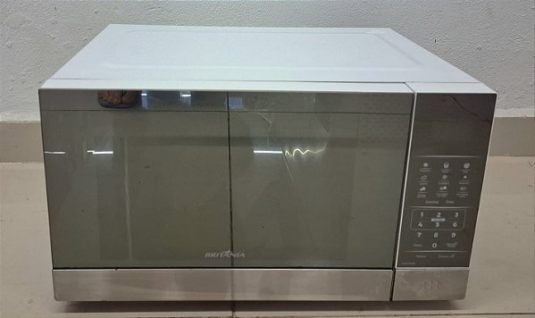 Micro-ondas Britânia 28 Litros BMO28IEB - 220v[Usado]