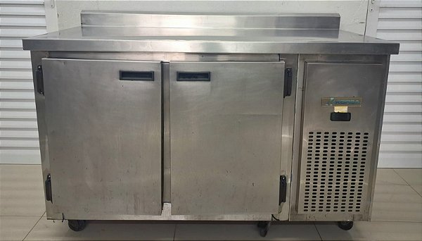 Balcão Refrigerado 1,35m Inox Galv KBSC135D Dir Kofisa 220v [Usado]