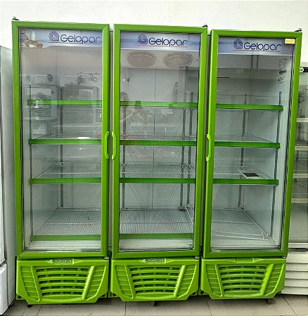Geladeira Expositora Vertical 3 Portas Gelopar Verde 220v GCVR-1450PR [Usada]