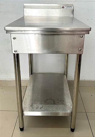 Bancada / Mesa / Aparador de Inox 304 com Prateleira Inferior Lisa 50x70x85cm - Topema [Usada]