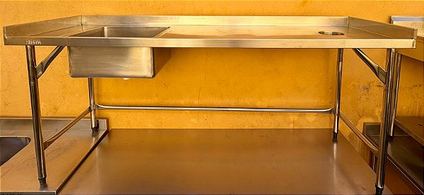Pia / Banca de Inox com Cuba Lado Esquerdo e Furo para Detritos 2.10x60x96 - Fritomaq [Usada] * Desmontável