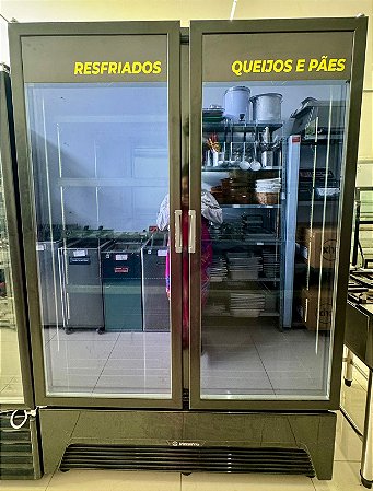 Geladeira Expositora / Refrigerador de Bebidas Porta Dupla 1257L VBM3AH All Black Metalfrio 220V [Seminovíssima] * 4 Grades Extras