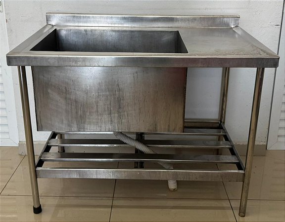 Pia/Bancada de Inox com Cuba Profunda 70x45x40 Lado Esquerdo 1.15m x 60cm x 85cm +10cm Com Prateleira Inferior Gradeada [Usada]