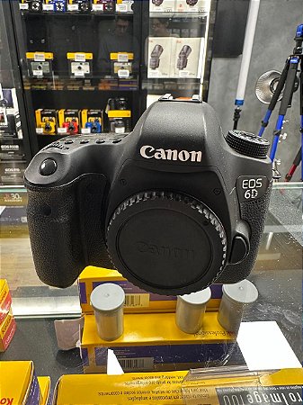 Câmera Canon EOS 6D Corpo - Usada (35 mil clicks)