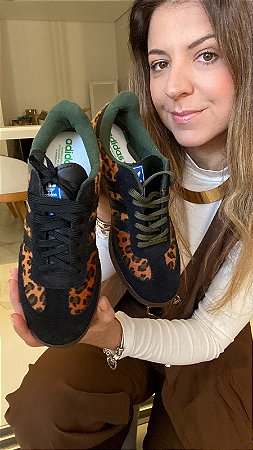 Tenis Samba Onça Preto/Verde