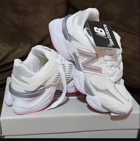 New Balance Branco E Rosa 9060