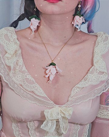 Conjunto Colar + Brinco Rosa da flor Brinco-de-Princesa