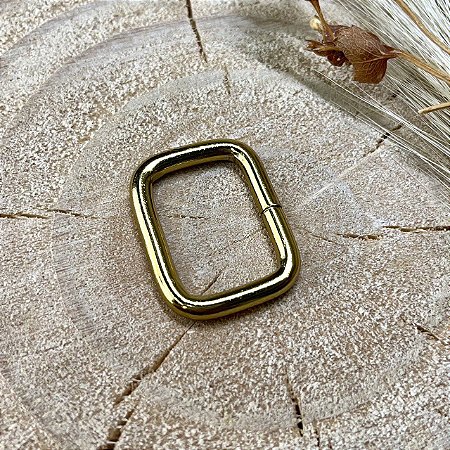 Argola Retangular 18x25mm Dourado