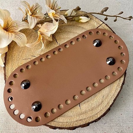 Base Couro Oval 10x22cm -  Caramelo Escuro com Bailarina Ônix