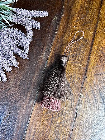 Tassel Meg Duplo 8cm cordão 6cm - Marrom/Marrom