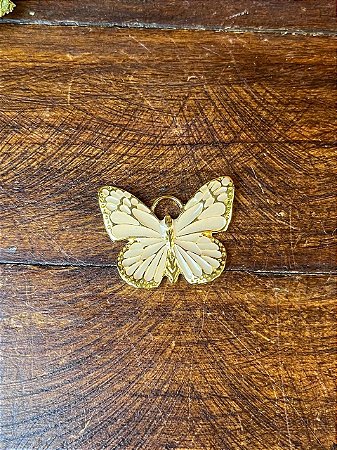 Pingente Borboleta Dourado/Nude
