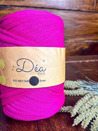 Fio Néctar 5mm - 500g-200m - Poliester - Rosa Barbie (F)