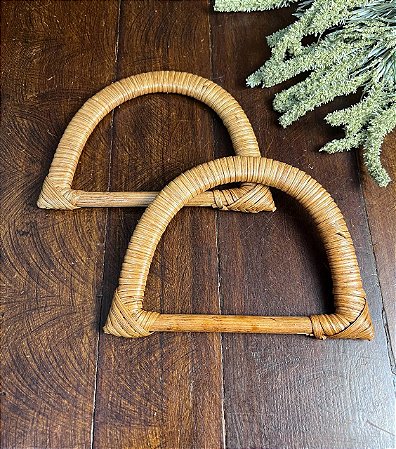 Alça Rattan Meia Lua 15x10,5cm - Par - Caramelo