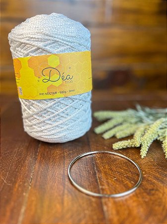 Kit Clutch Festa - Néctar 3mm Poliester - Branco Lurex Prata (Crochetando Amigas)