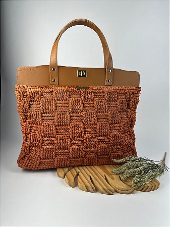Kit Bolsa Work - Fio Néctar Nautico 4mm Terracota-Couro Caramelo Escuro/Dourado (Déa Fios-Aula Inclusa)