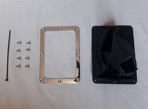 Kit aro cromado do console opala 79 a 82 coifa em courvin preto