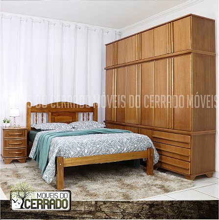 Guarda Roupas de Madeira triplex 06 Portas Puxador Reto com Cama casal de madeira Côlonia e Criado mudo Boleado