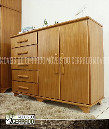 Cômoda de Madeira 05 Gavetas e 02 Portas Puxador Pão
